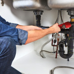 10 Signs it is Time to Call a Plumber
