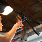 4 Reasons to Call a Garage Door Expert for Repairs