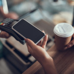 Credit Card Security: Chipped Cards vs. Contactless Payments
